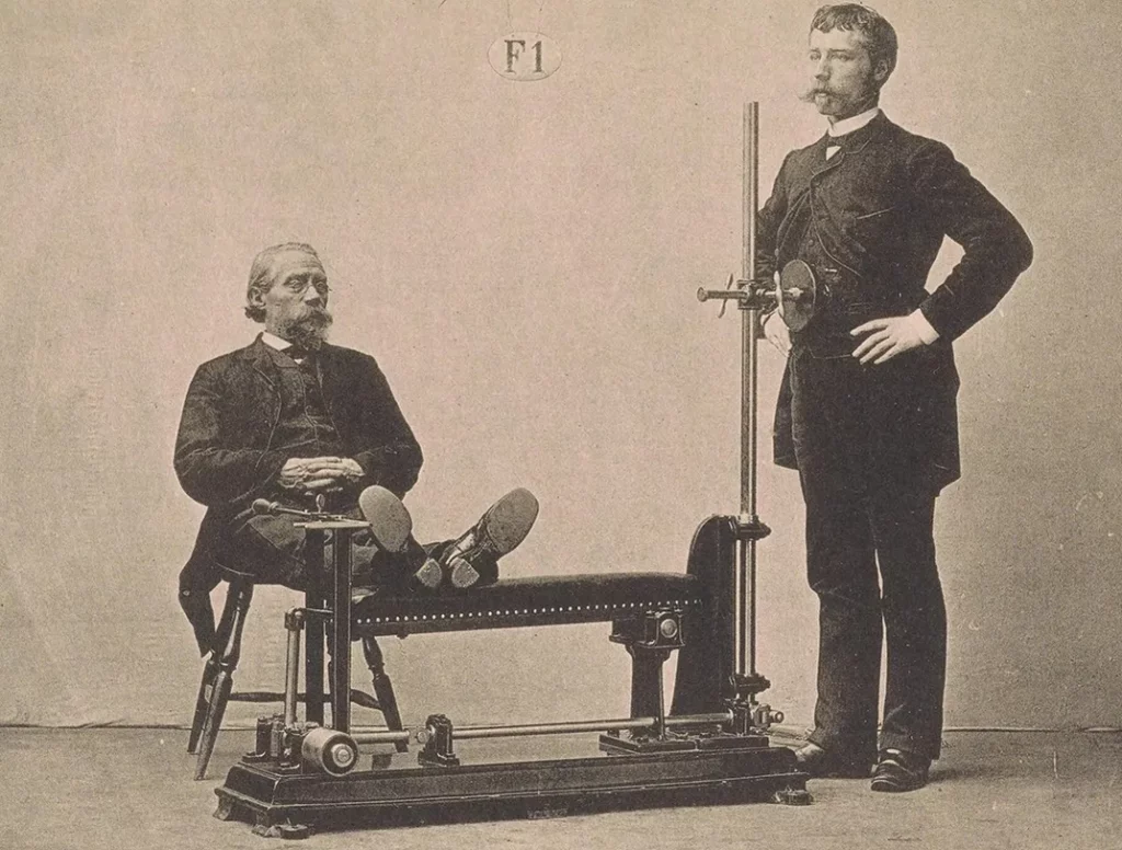Vibrating machines from Dr. G. Zander’s medico-mechanische Gymnastik by Alfred Levertin (Stockholm 1892)