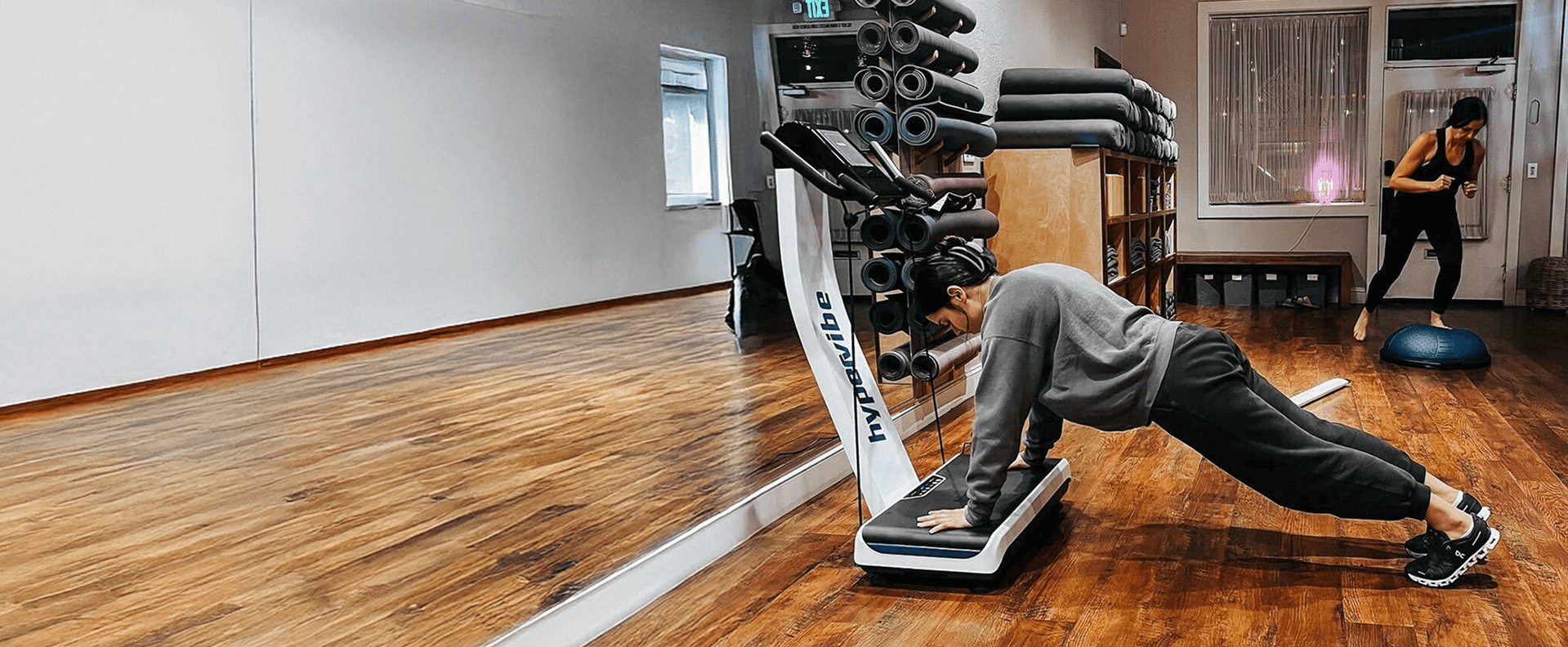 Affordable vibration machine banner