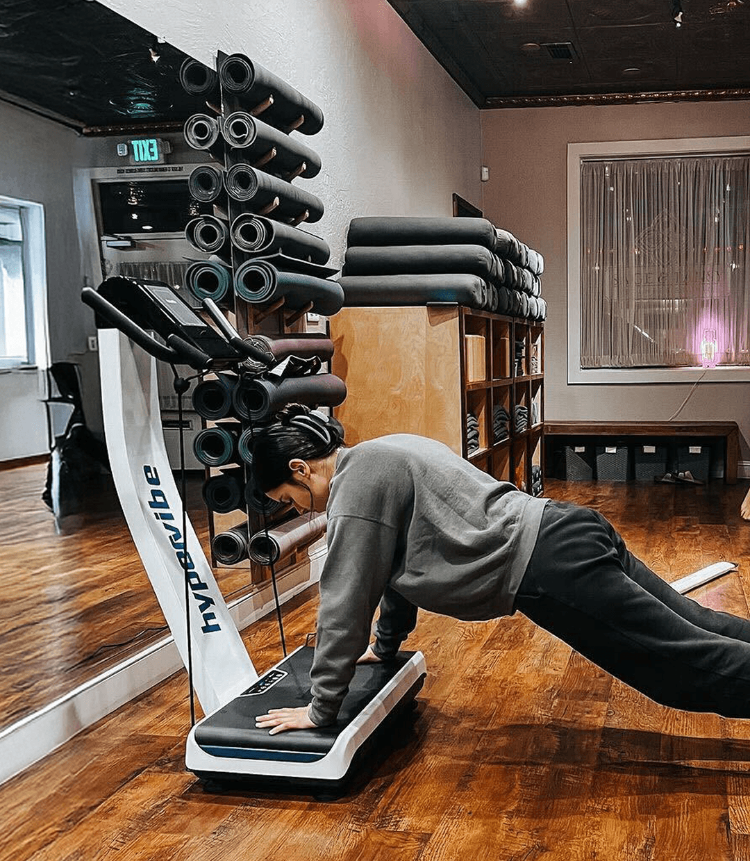 Affordable vibration machine banner